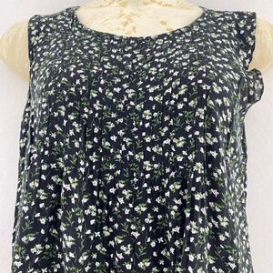 Old Navy Floral Print Sleeveless Top Casual Blouse‎ Lightweight Black M
